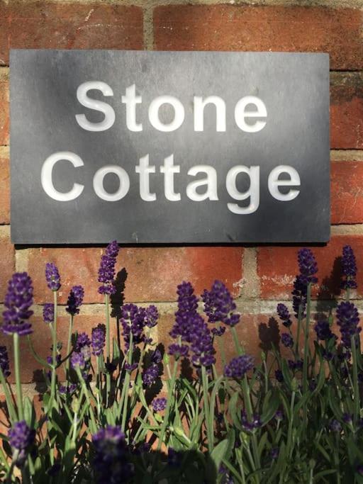 Stone Cottage Thornage Exterior foto